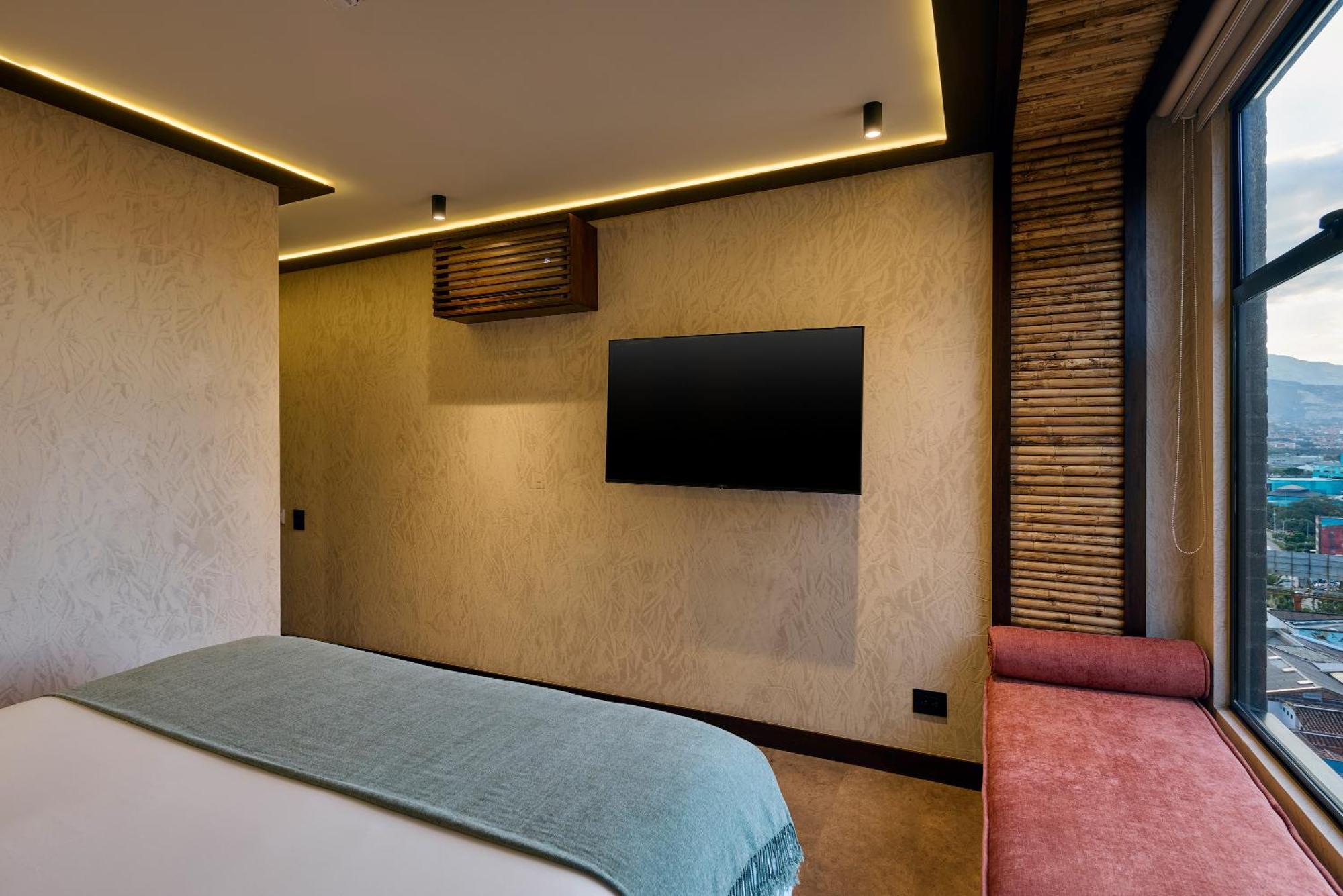Golden Valley Hotel Medellín Eksteriør billede